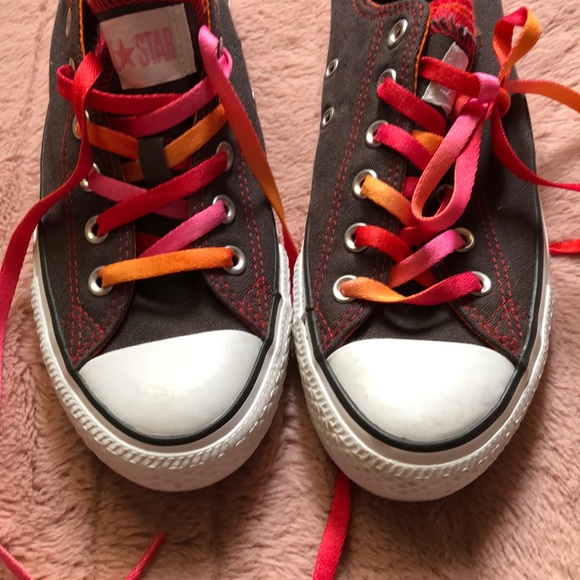 Converse shoes - Picture 5 of 5